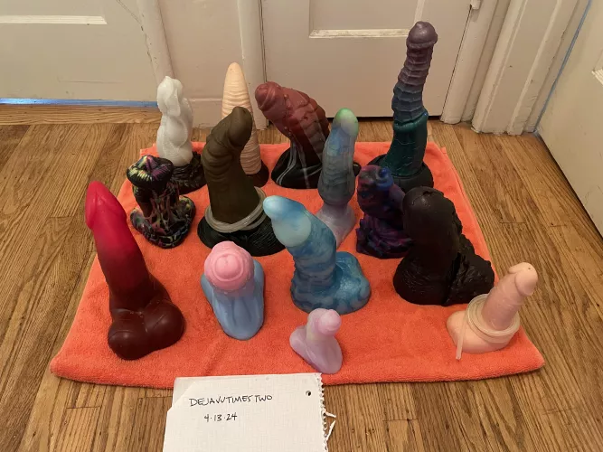 BD collection clear out, some glow, some pretty, one party string 😍