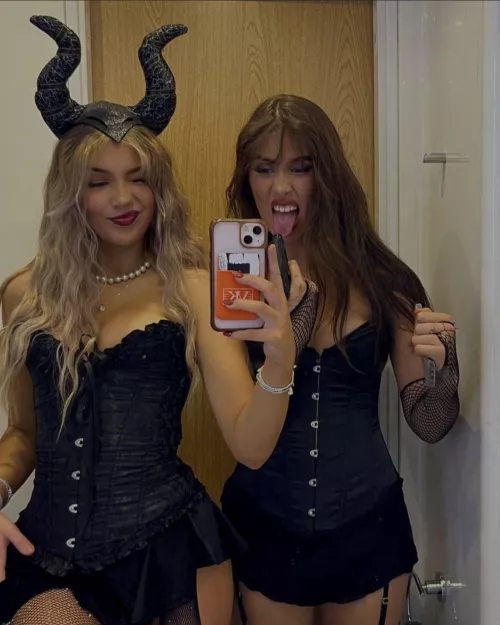 Be a good boy and cum for us