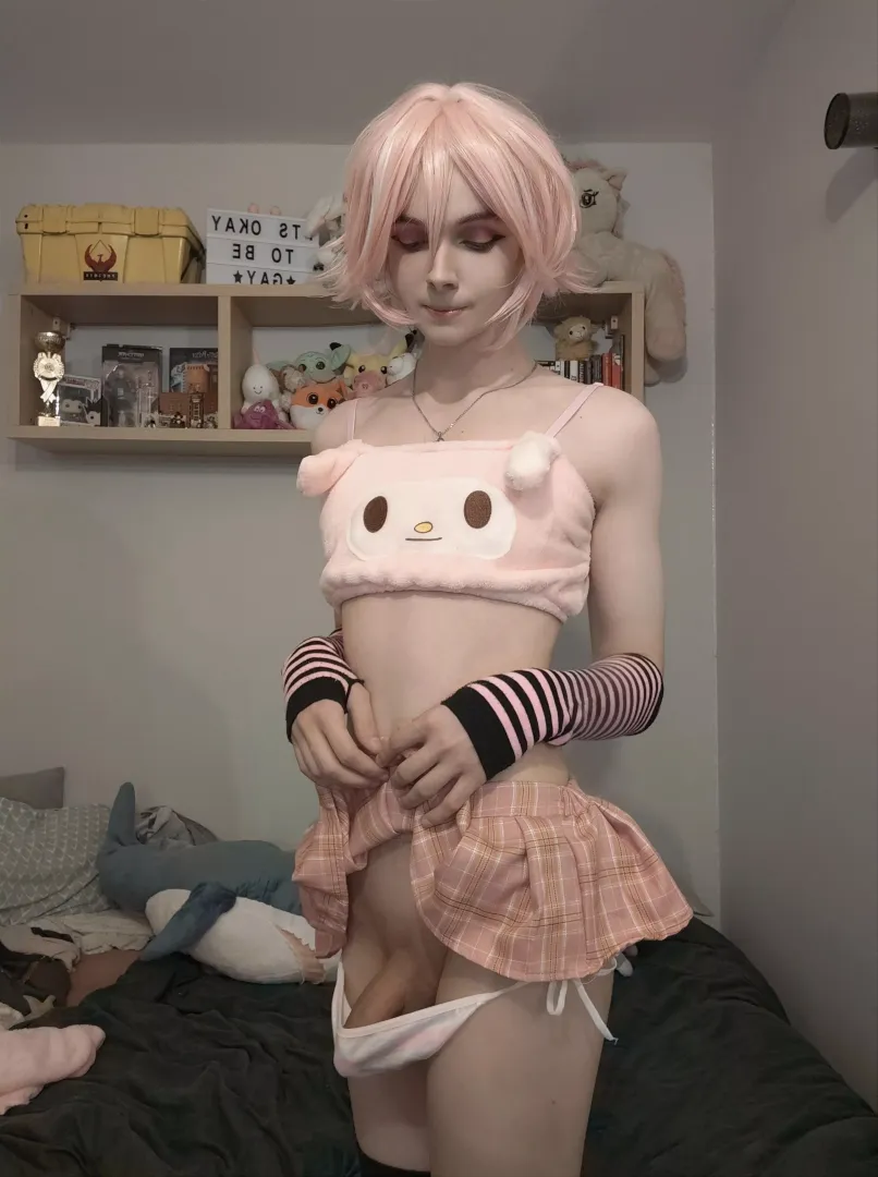 Be honest.. smash or pass?