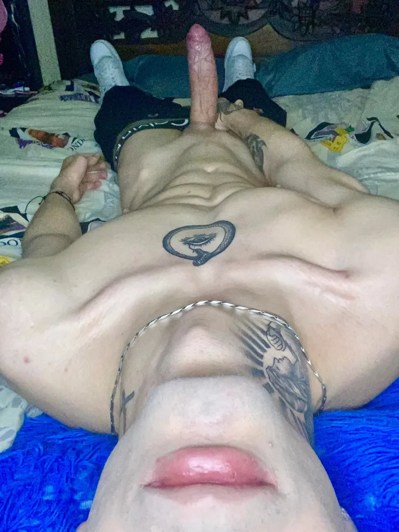 Be honest, when's the last time you saw a gay cock this big?