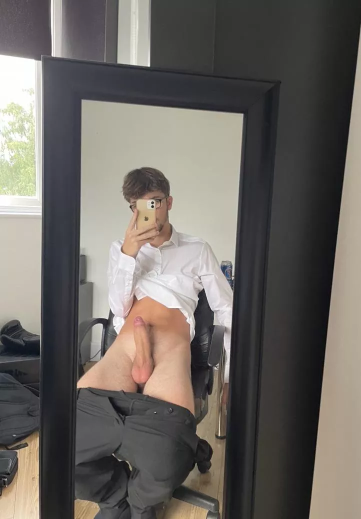 Be honest with me, do I have a nice pair of balls?
