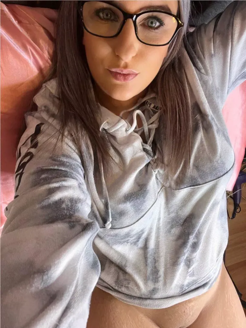 Be my bedtime snack