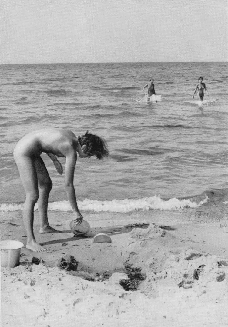 Beach day, every day (Sonnenfreunde #120, Nov 1959)
