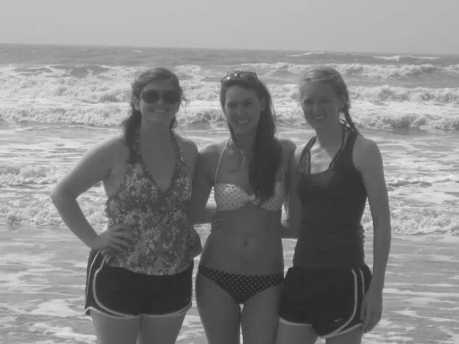 Beach friends