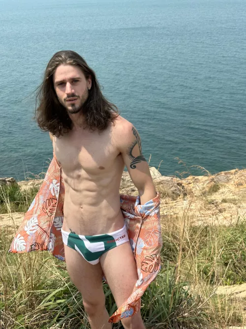 beach/body
