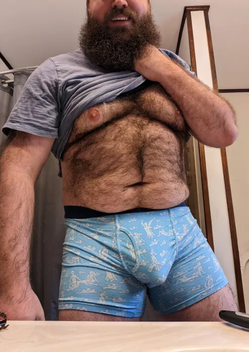 Beard game is on point today! Hope ya like the boxer briefs. 😁😁