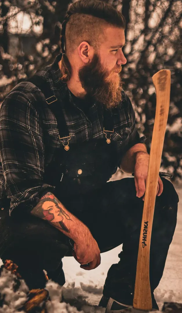 Bearded? ✅ Tattooed? ✅ Hairy? ✅