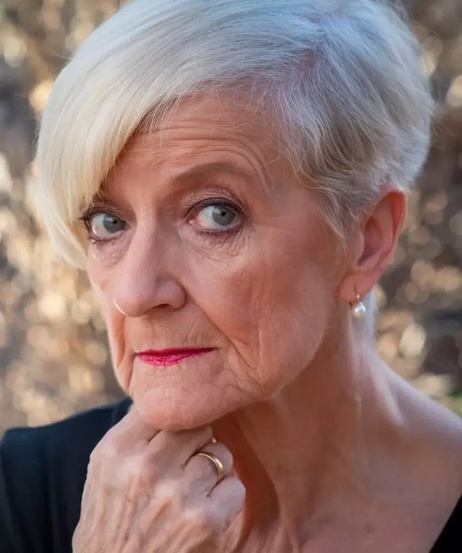 beautiful gilf