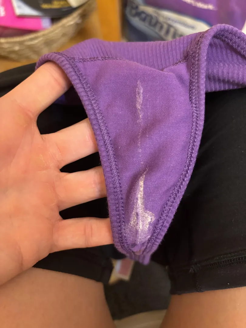 Been wearing them all day, they dried quick 🤣