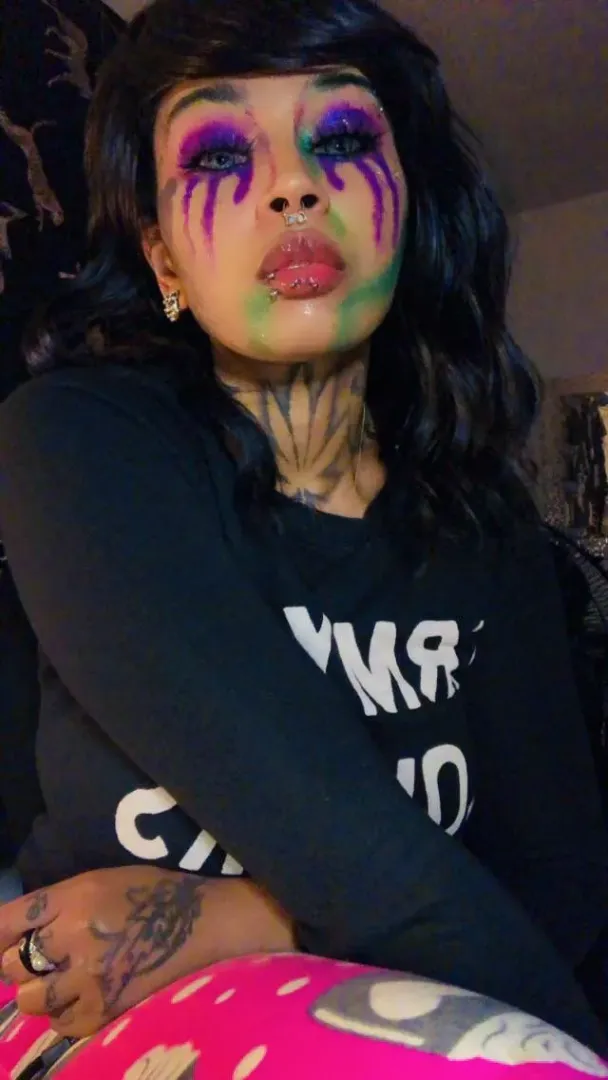 Beetle Juice Makeup Vibes
