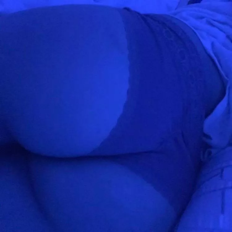 before bed pic 💙