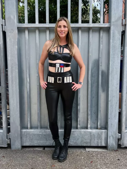 Being 6’2 definitely helped me pull of this Vader look at Comic Con