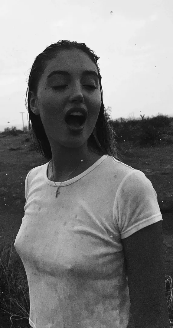 Bella Podaras