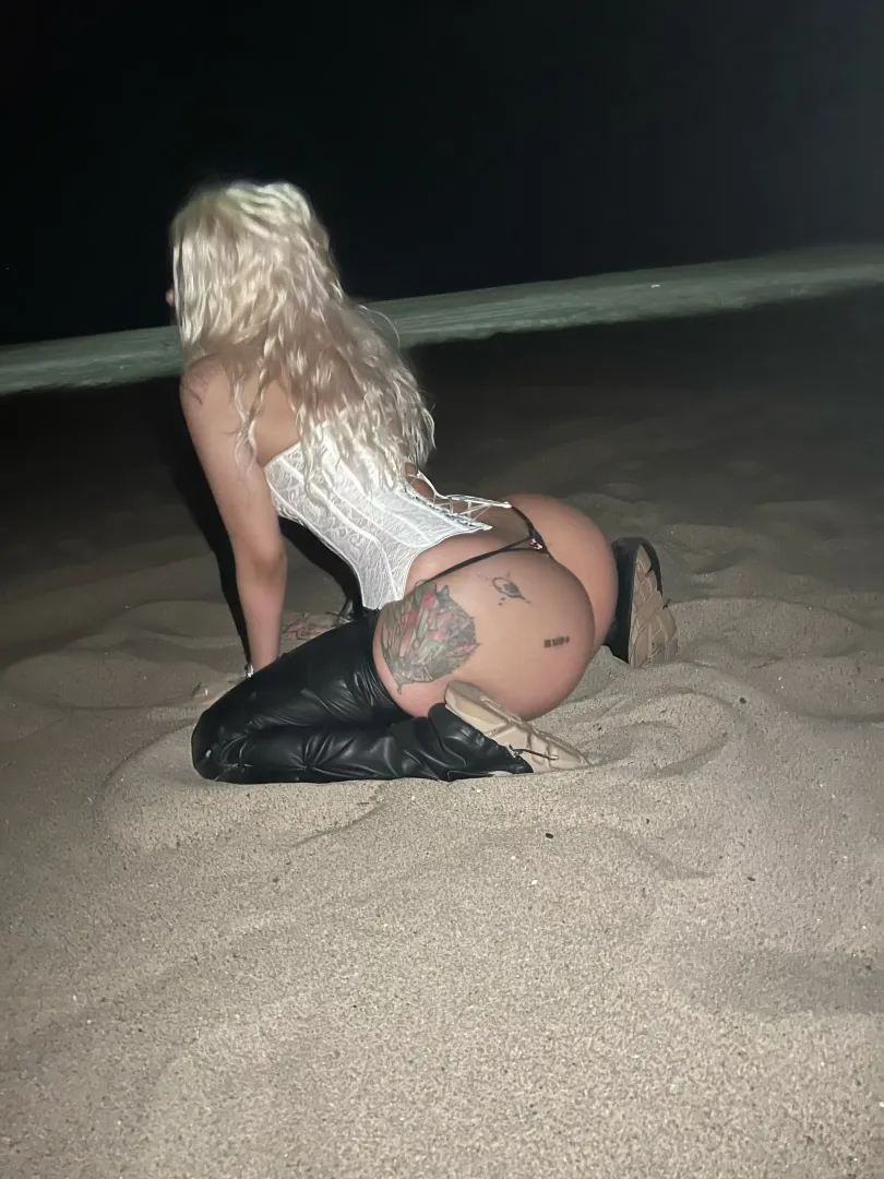 Bend me over and fill my holes