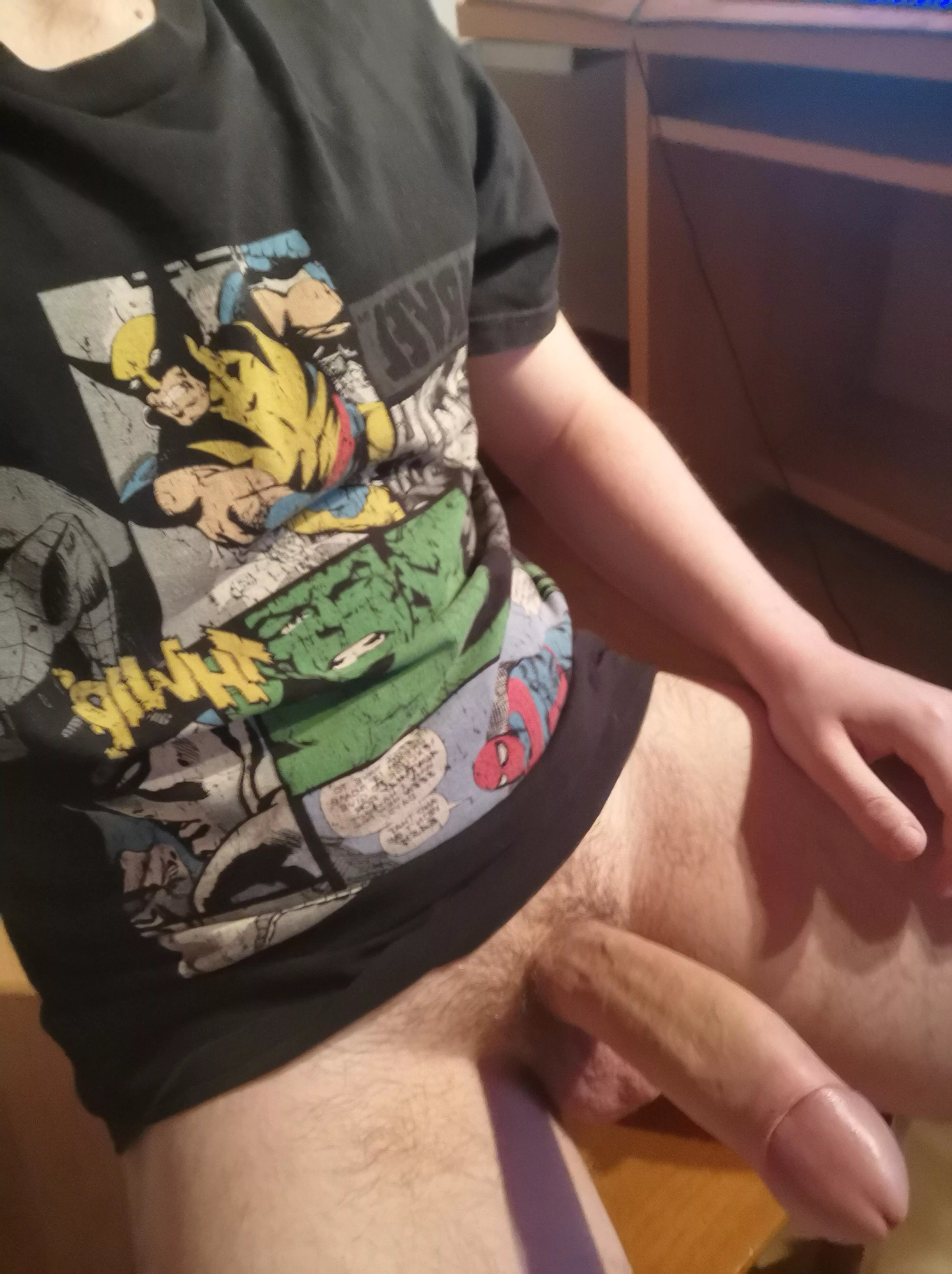 Bet you can't resist to play a game on this new gaming chair 😏 (dm open)