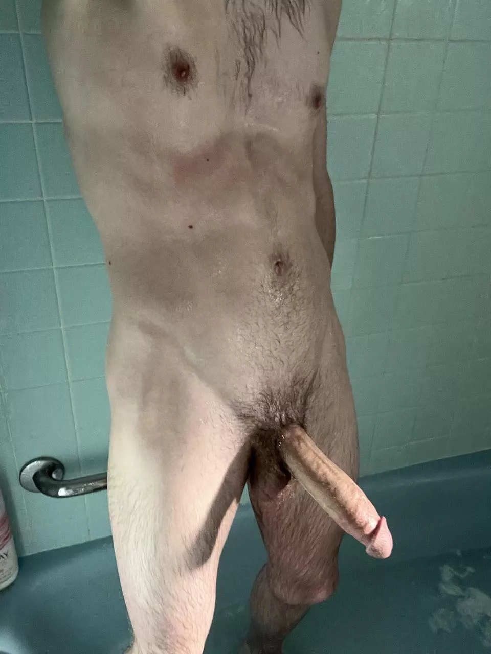 Bet your boyfriend doesn’t have a V like this…