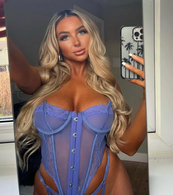 Beth in lingerie
