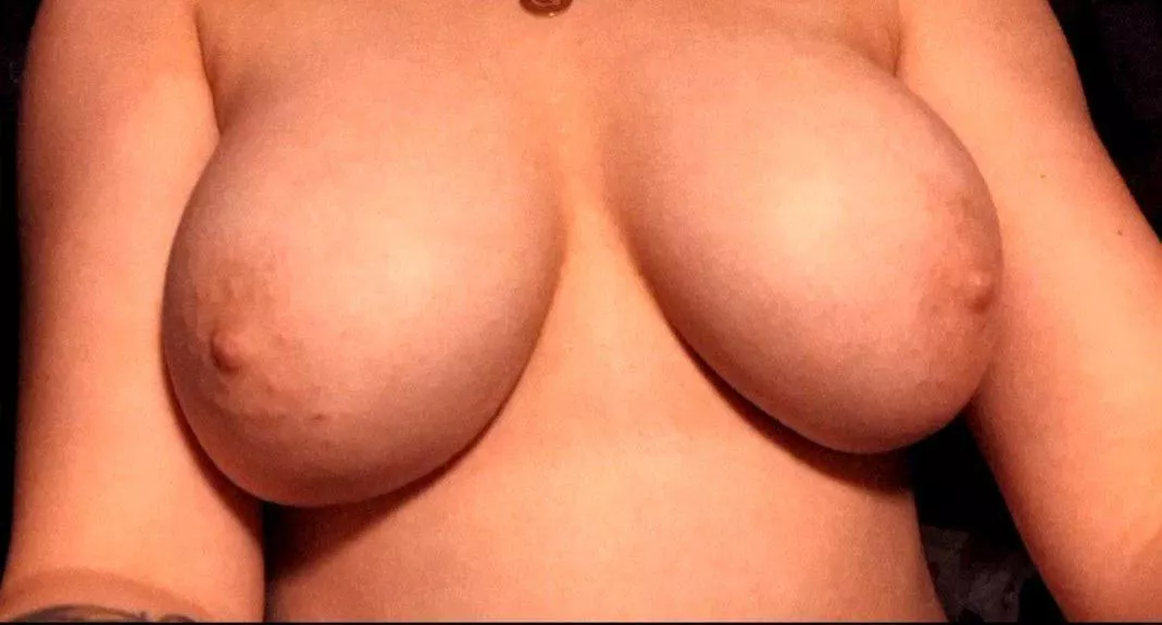 Bf pissed me off. Enjoy😘🙈