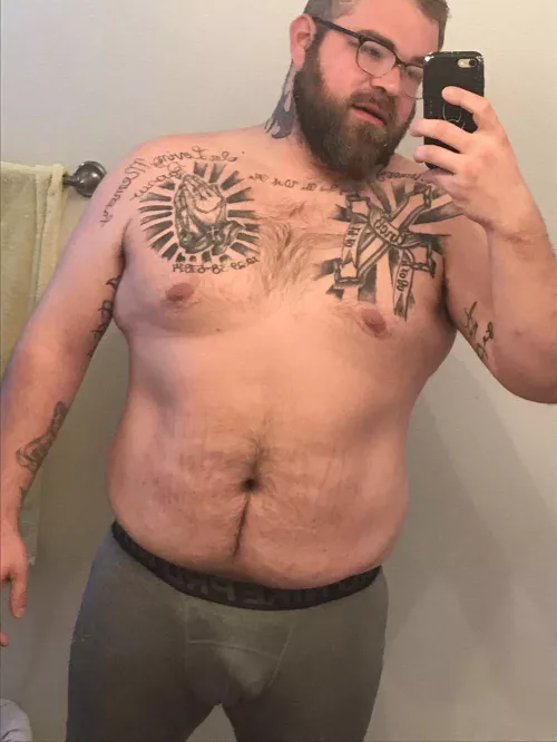 BHM ALERT!!! 🚨🚨🚨🚨🚨🚨 ALL THE WAY NEW TO THIS REDDIT SHIT!!!!! BUT DEFINITELY AM I BIG HANDSOME MAN!!!