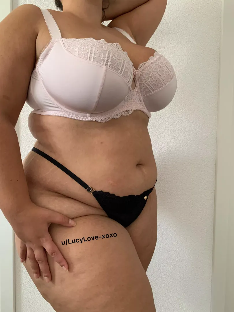 Big and so curvy…