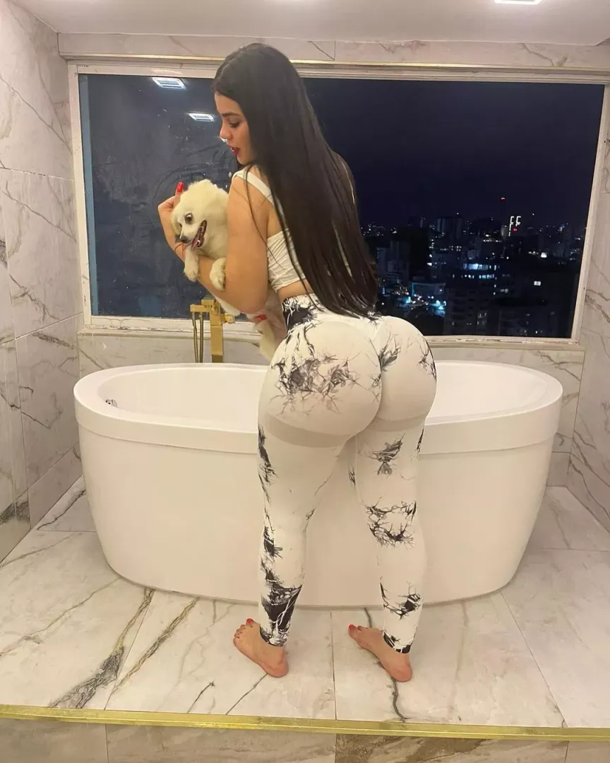 Big ass latina