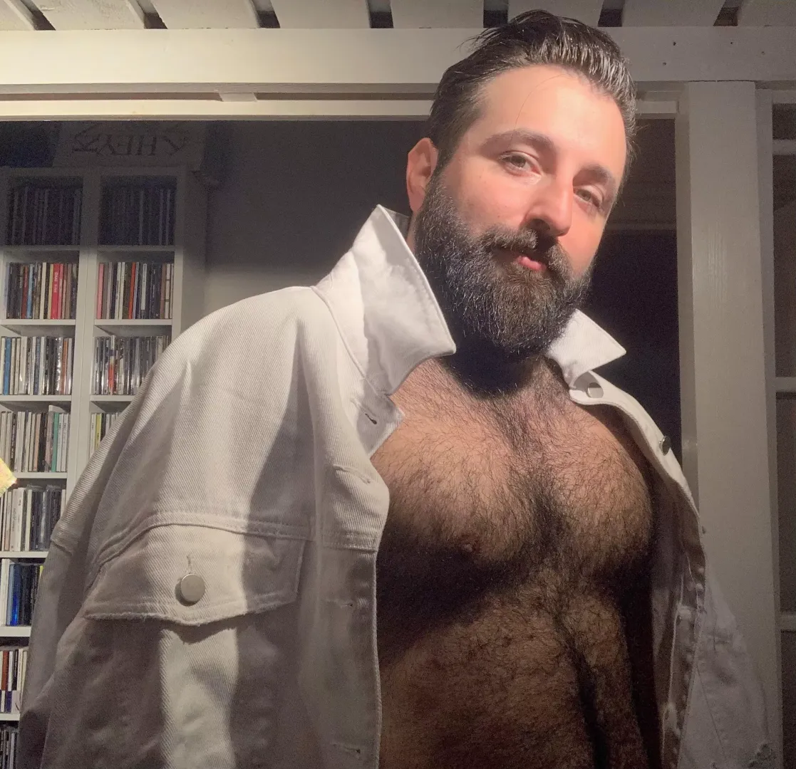 Big autumn bear hugs from Sweden 🇸🇪