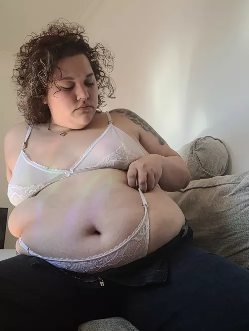 Big bellies up!