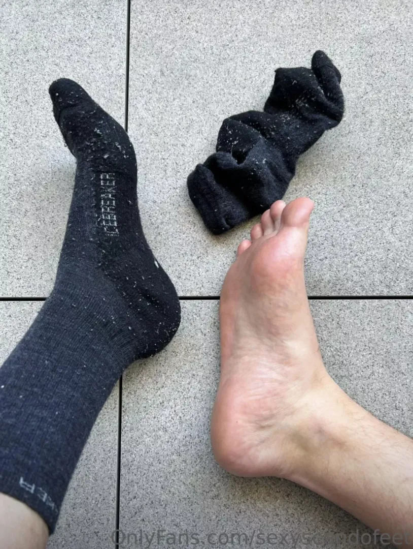 Big, hot and sweaty feet after a hard workout