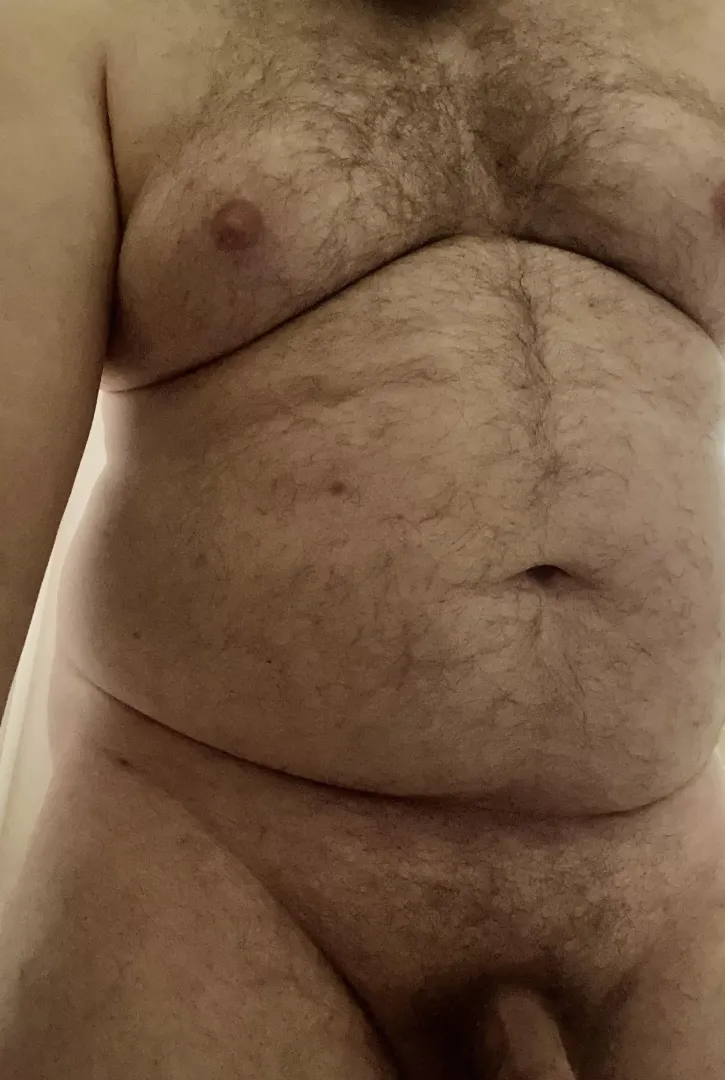 Big man needs some attention 😩
