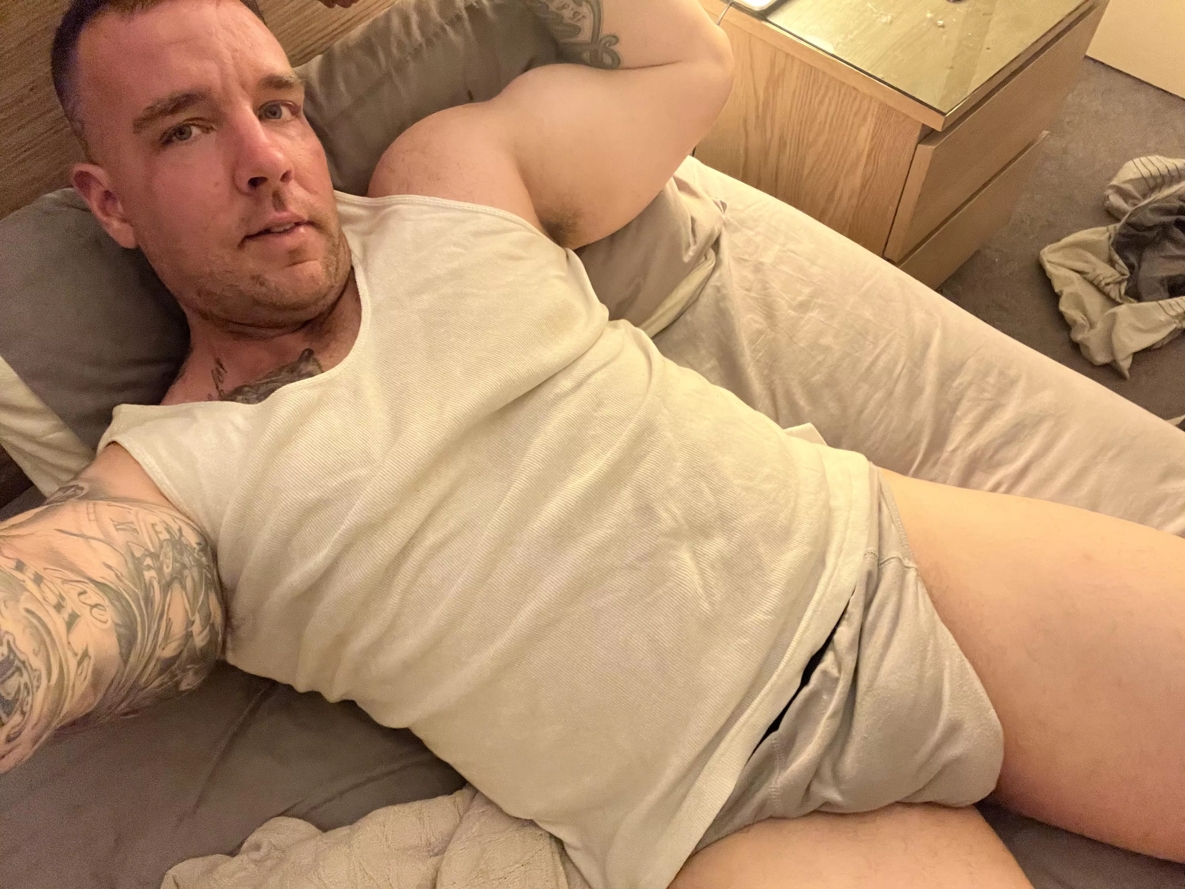 Big muscle, tattoos, big cock what else do you want