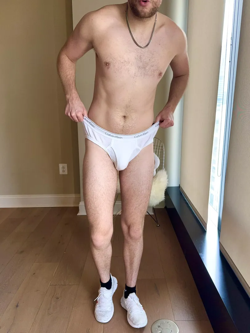 Big tighty whities fan here 😉