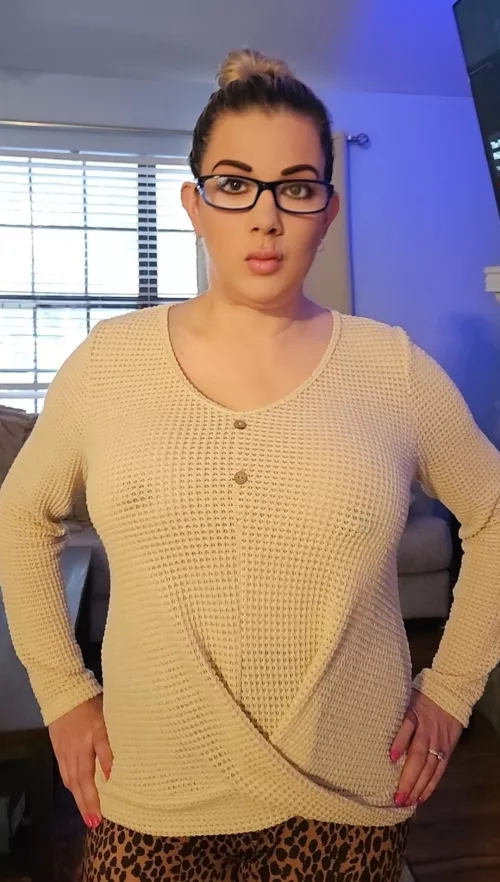 Big tits in shear top