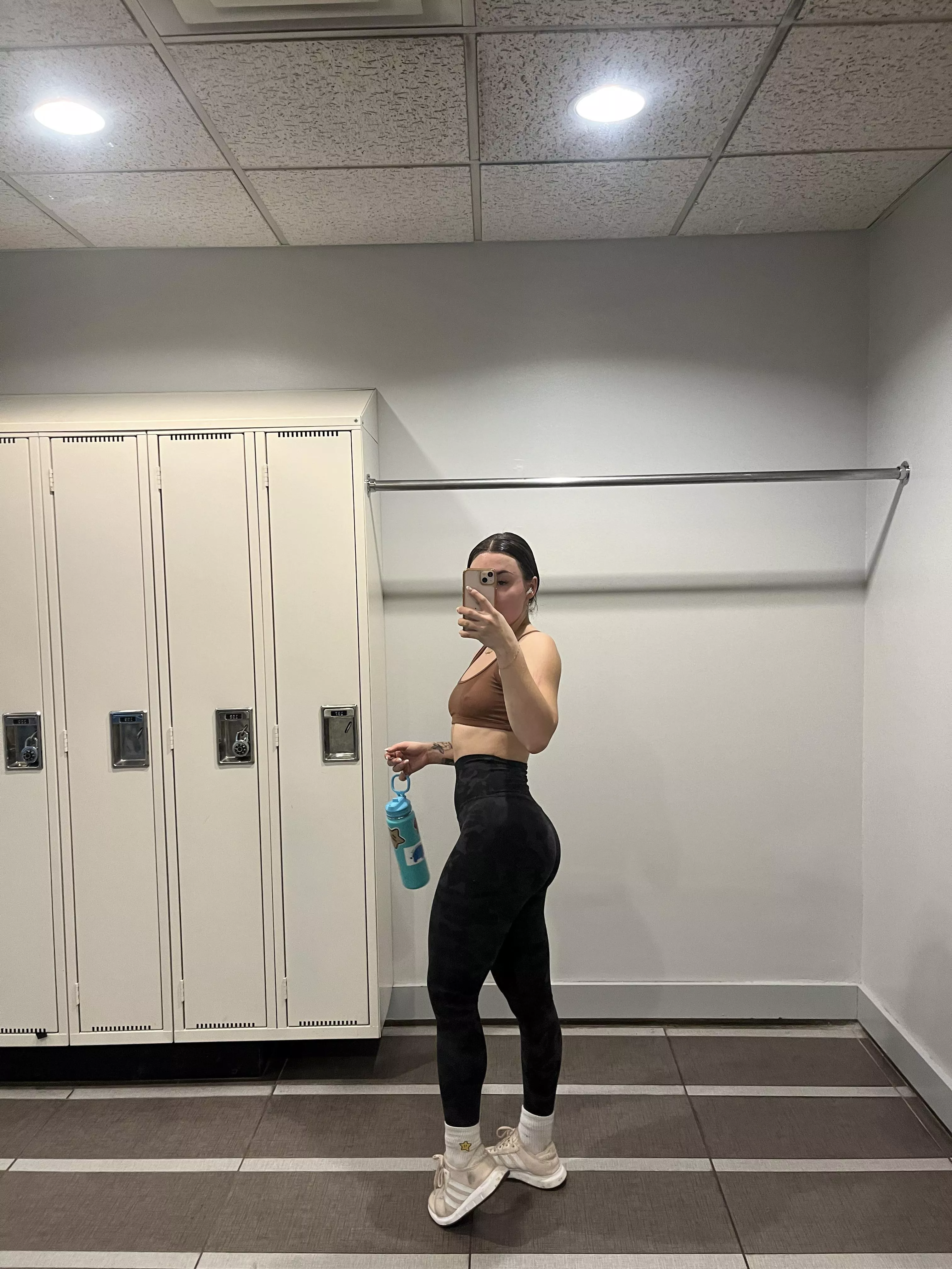 Big workout done 💕 can’t wait to relax😇