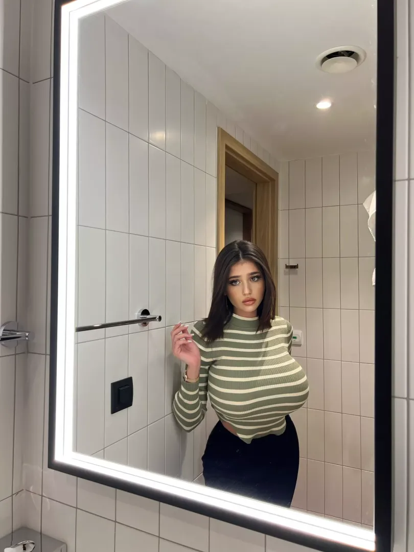 Bigger than her head