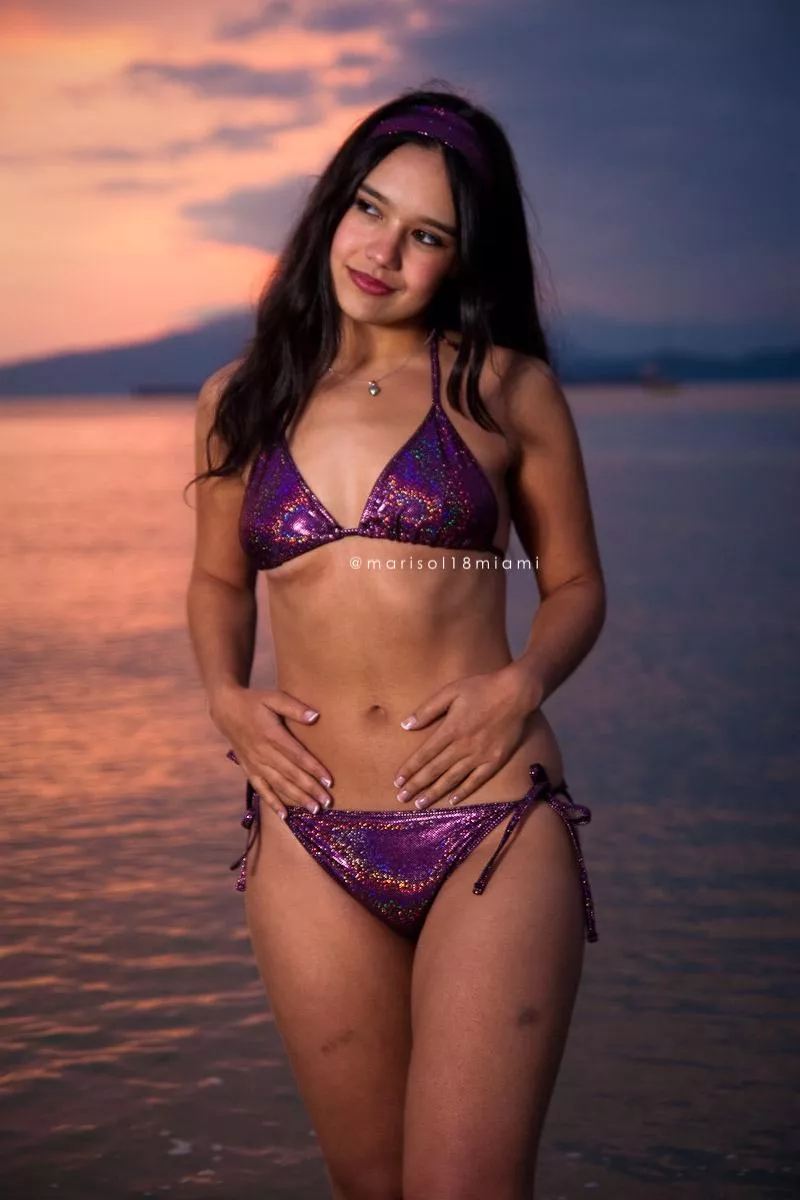 Bikini days = happy days