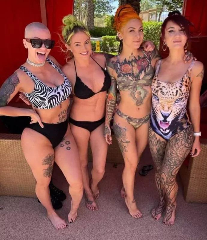 Bikini quartet