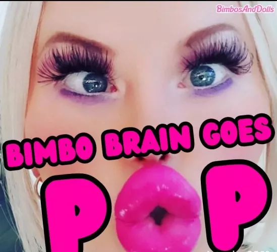 Bimbo lips 