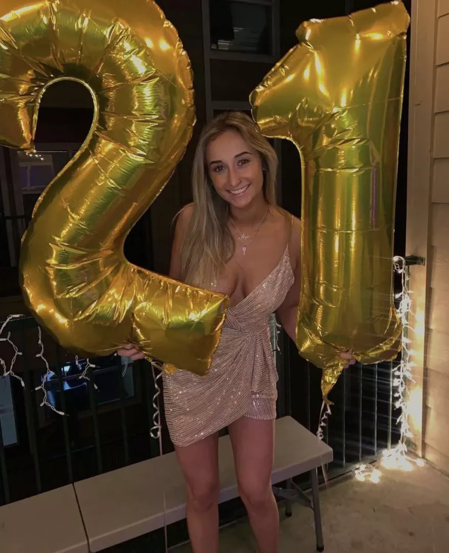 Birthday Girl IUTR