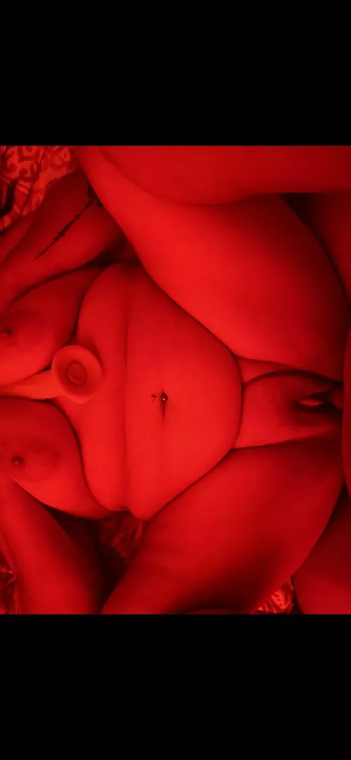 Bisex with her we love to suck together