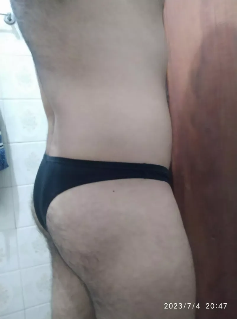 Black bikinis are for Men too.