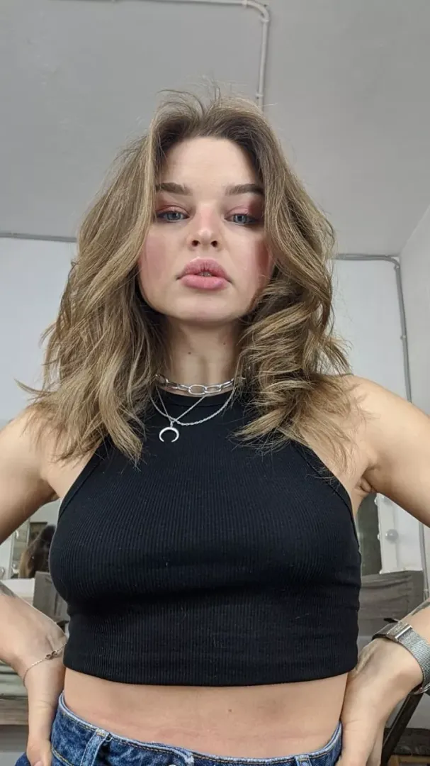 Black crop top