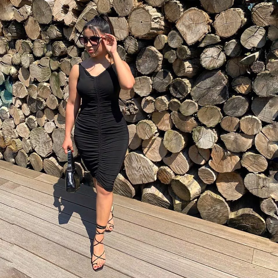 Black dress