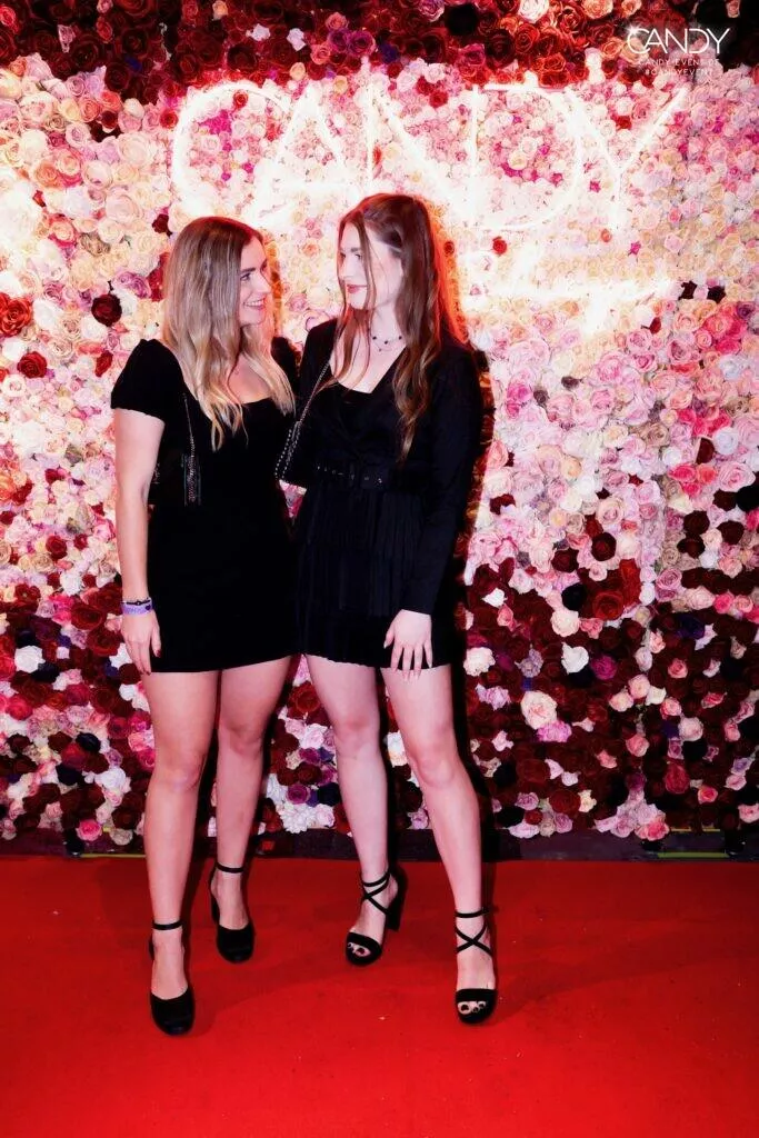 Black dresses [2]