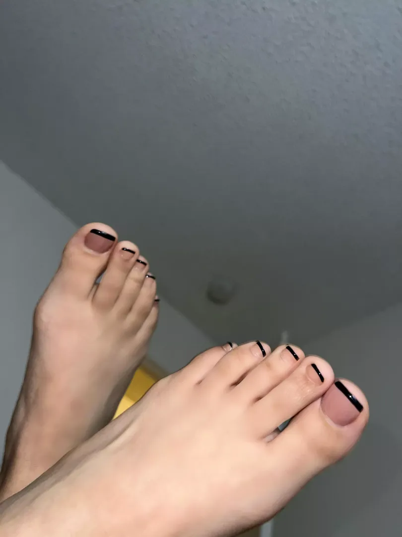 Black French Tip 🖤