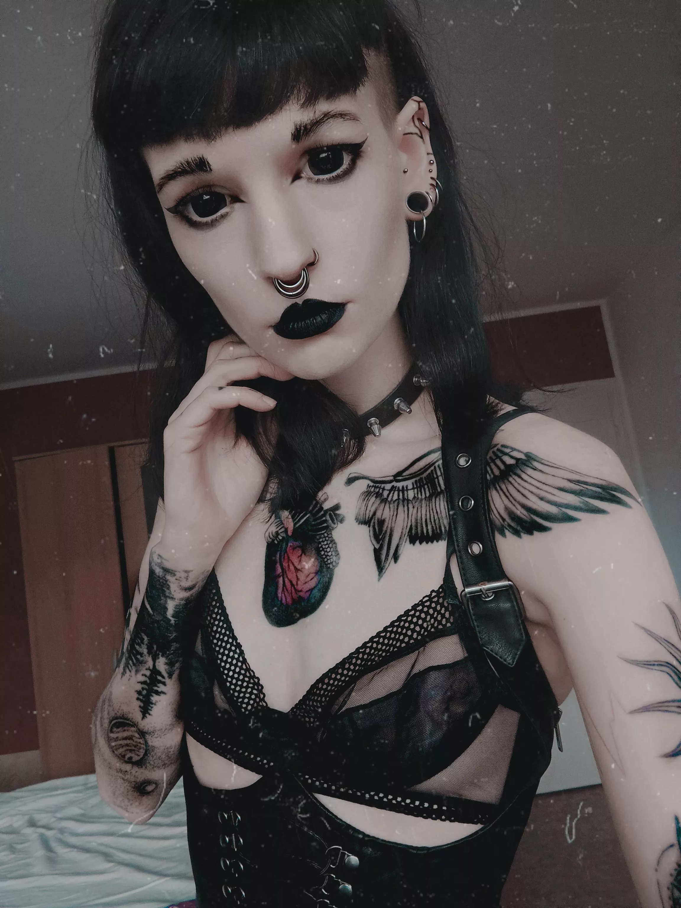 Black is my happy colour. Nothing more to add xD