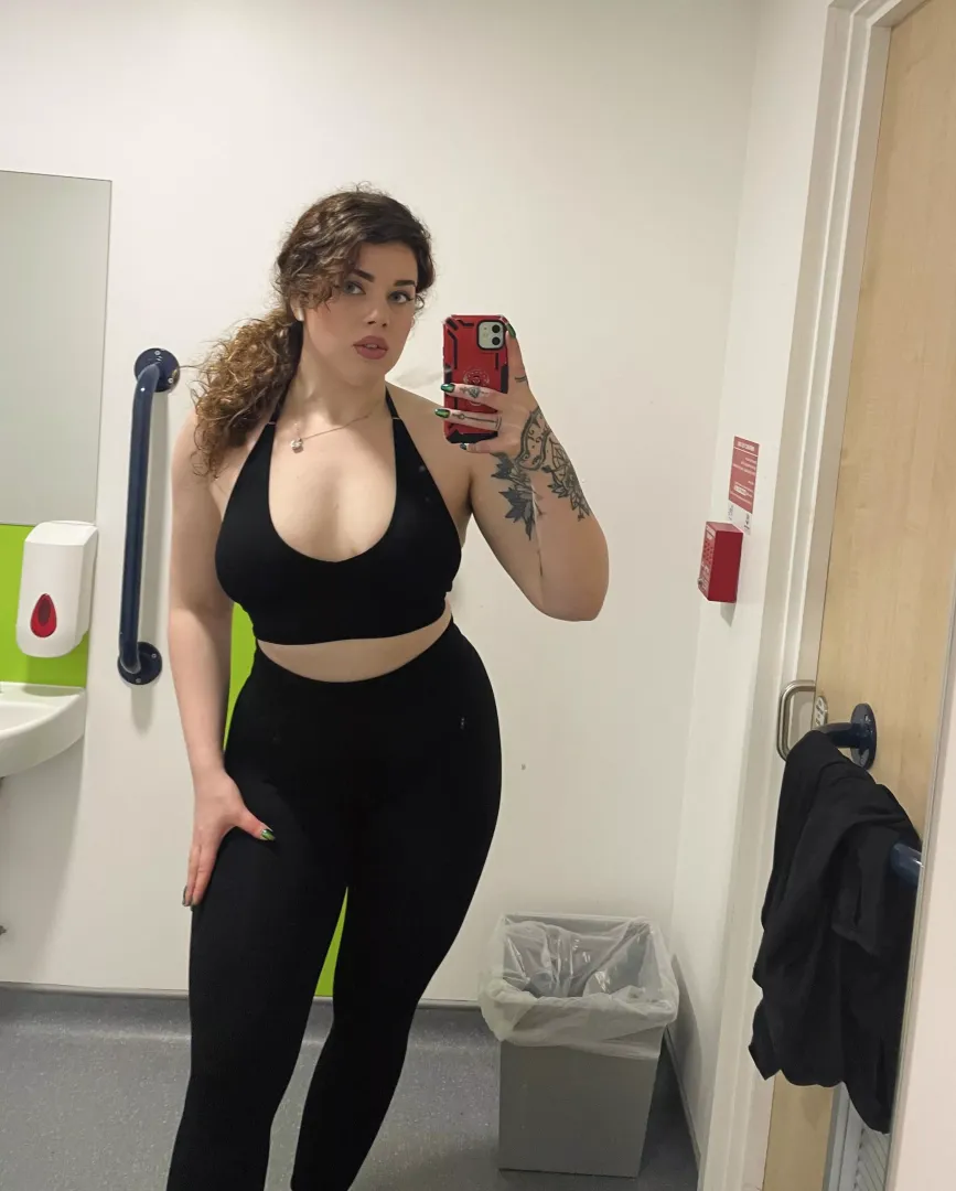 Black today 🖤