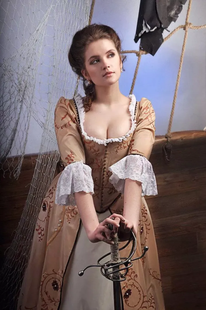 Blade & bodice