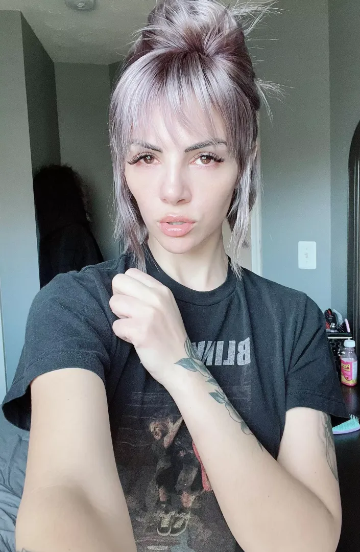 blink 182 is on and I give you this look; what’s goin down? 😈