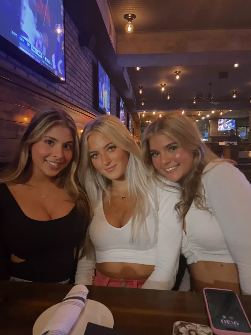 Blonde Buffet