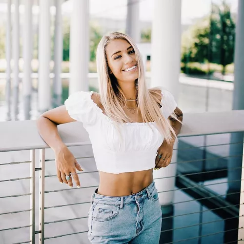 Blonde